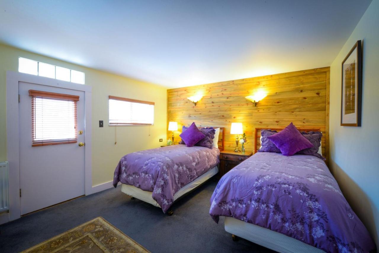 Briar Rose Bed & Breakfast ボウルダー エクステリア 写真