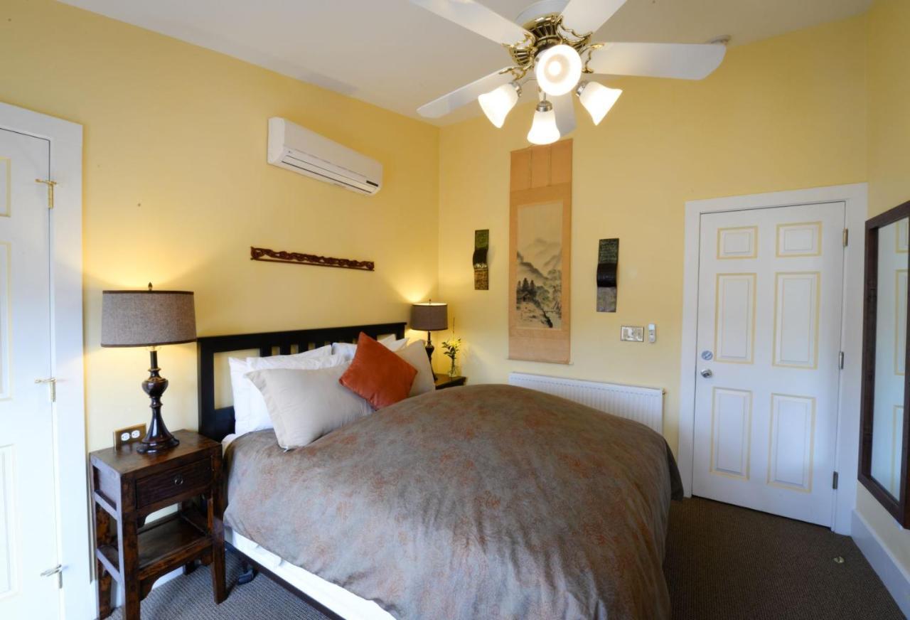 Briar Rose Bed & Breakfast ボウルダー 部屋 写真