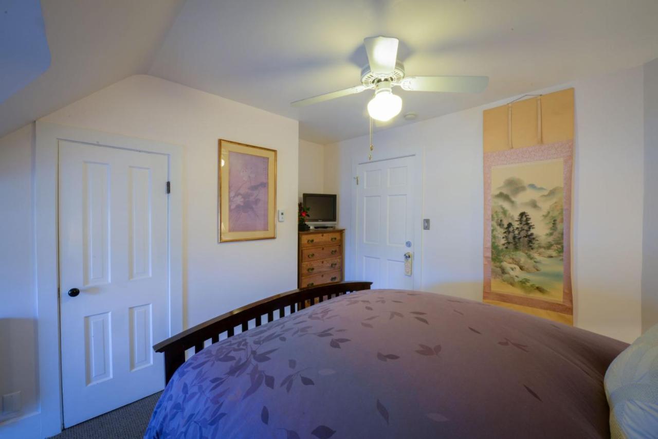 Briar Rose Bed & Breakfast ボウルダー 部屋 写真