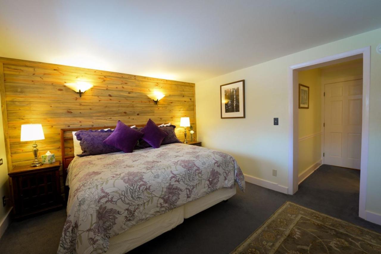 Briar Rose Bed & Breakfast ボウルダー エクステリア 写真
