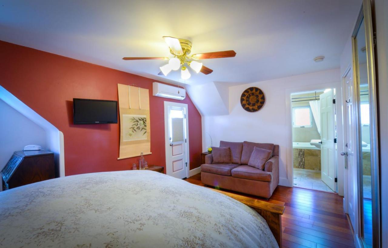 Briar Rose Bed & Breakfast ボウルダー 部屋 写真