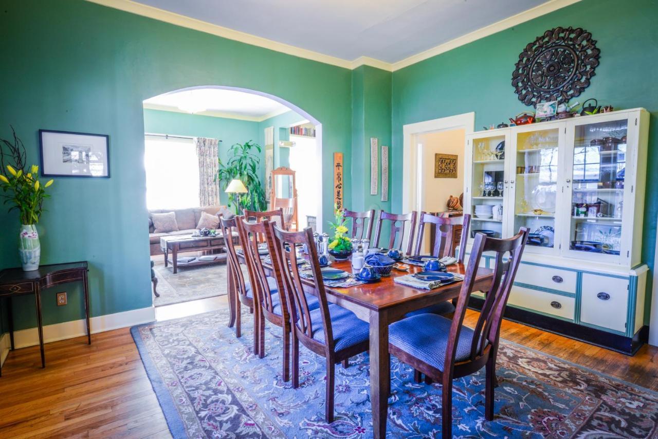 Briar Rose Bed & Breakfast ボウルダー エクステリア 写真