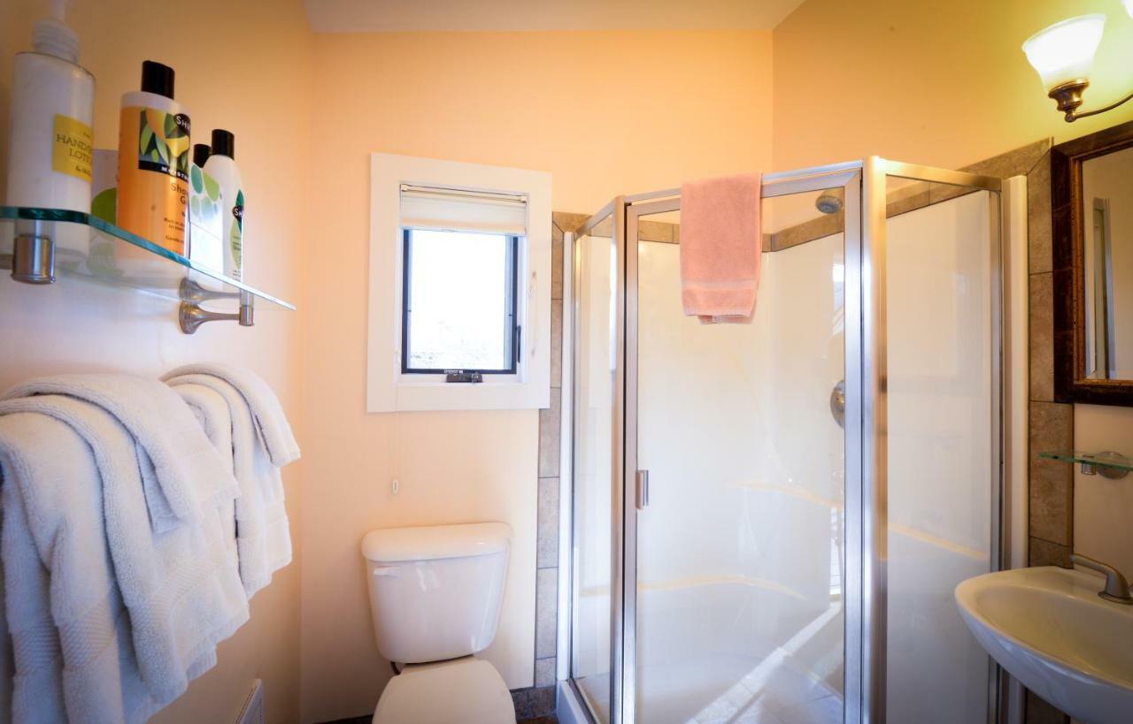 Briar Rose Bed & Breakfast ボウルダー エクステリア 写真
